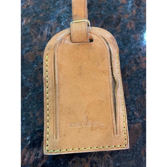 TORN PLASTIC Louis Vuitton LV Luggage Tag REGULAR SIZE listing #41 - Picture 2 of 12